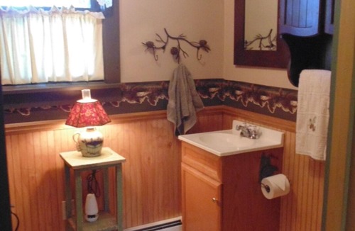 Athol House | 70 Private Acres-SKI! SKI! SKI!