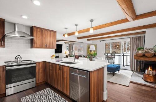Aspen House | 700 Monarch 201