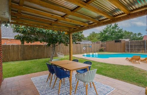 Sachse House | 7007 Londmeadow Drive Sachse, TX 75048