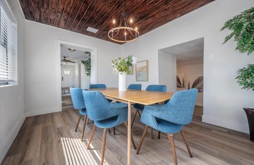 Tampa Heights House | 701 W Indiana Ave