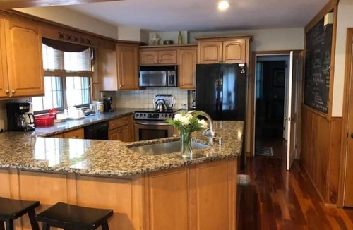 West Deptford House | 702 Mid Atlantic