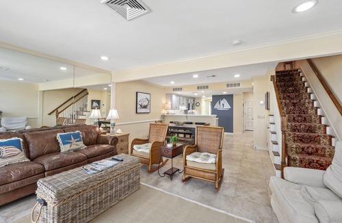 Harbour Town Villa | 704 Schooner-4 Bdrm Townhouse w/Sound Views! Walk to Shops & Fun! BL-#