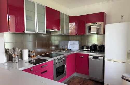Pomponne Apartment | 70m² duplex apartment Marne view - 5 pers, quiet, near Disneyland & train station