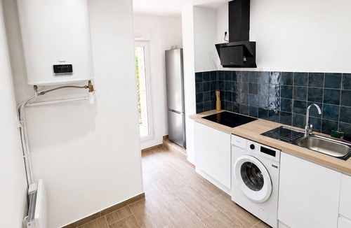 Sevran Apartment | ⭐ 70m² with Terrace - Near Paris, CDG & RER B (5min)