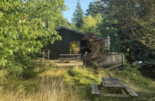 Femmøller House | 70s summer house in nature near Mols Bjerge