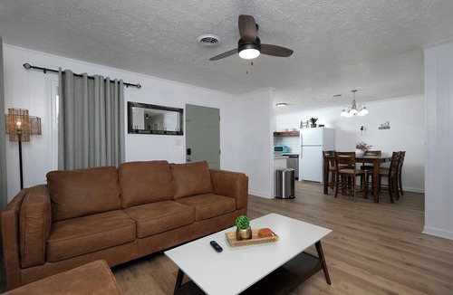 Cartersville House | 71 unit- B