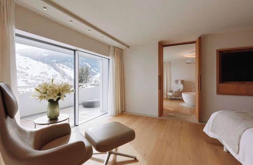 Vals Hotel | 7132 Hotel