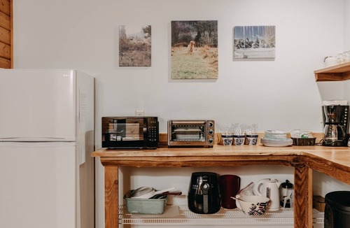 Maple Falls Cabin | 71MF- Rustic - Pets Ok - Sleeps 4 by RedAwning