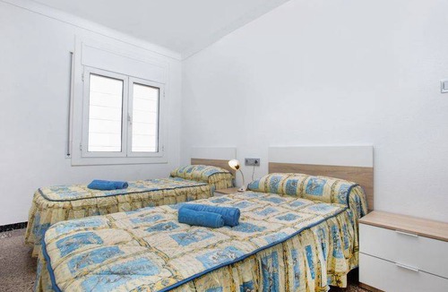 Llanca Apartment | 72 m² Apartment ∙ 3 bedrooms ∙ 5 guests