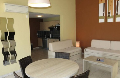 Torreilles Resort | 72 m² Resort ∙ 2 bedrooms ∙ 8 guests