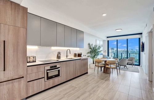 North Beach Condo | 72 Park- Luxury Condo, Private Beach Access