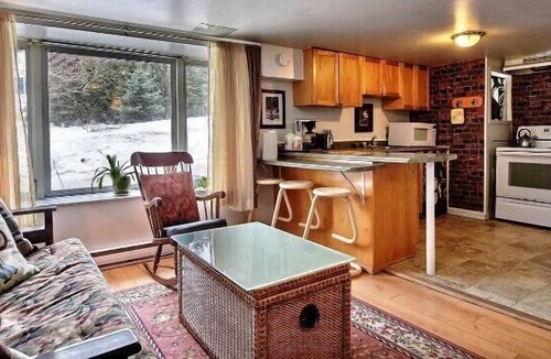 Laval-des-Rapides Apartment | #734 Warm and Cozy APT in Laval