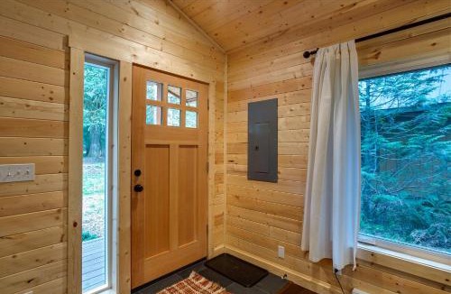 Glacier House | 74sl - Pets Ok - Wifi - Bbq - Sleeps 8