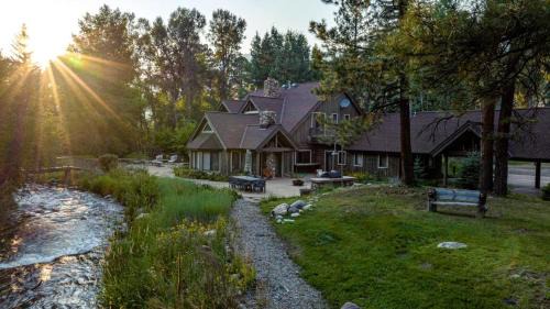 Durango House | 75 county road 245