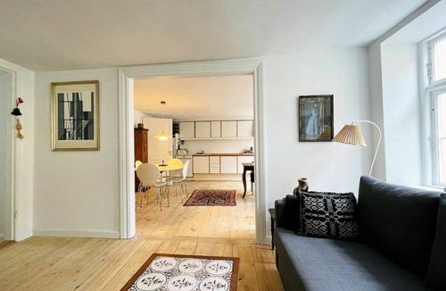 Copenhagen City Centre Apartment | 75 m² Apartment ∙ 1 bedroom ∙ 4 guests