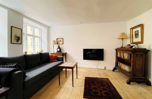 Copenhagen City Centre Apartment | 75 m² Apartment ∙ 1 bedroom ∙ 4 guests