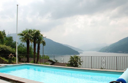 Bissone Apartment | 75 m² Apartment ∙ 2 bedrooms ∙ 4 guests