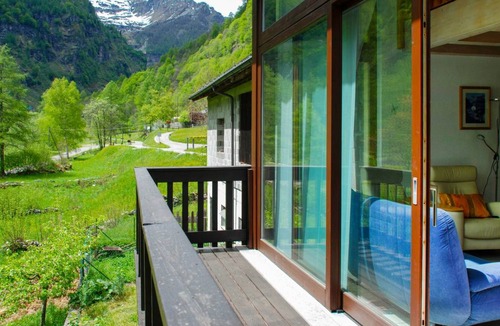 Sonogno Apartment | 75 m² Apartment ∙ 2 bedrooms ∙ 5 guests