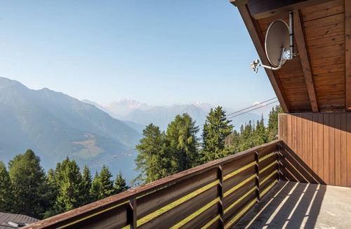 Bettmeralp Apartment | 75 m² Apartment ∙ 2 bedrooms ∙ 4 guests