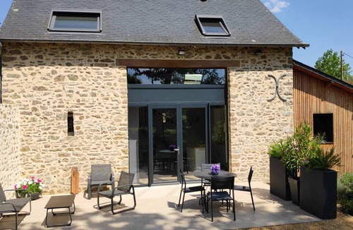 Alexain House | 75 m² House ∙ 2 bedrooms ∙ 4 guests