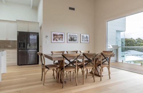 Red Head House | 76 Red Head Rd