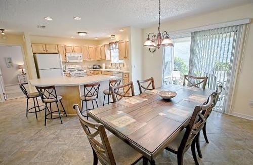 Lynnhaven House | 769 Z3a VILLAGE OF LYNNHAVEN
