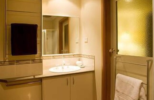 Birregurra Cottage | "76MAIN" - Birregurra