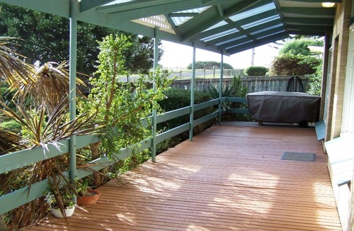 Carrickalinga House | 77 Gold Coast Drive Carrickalinga