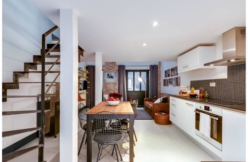 Montmartre Apartment | 77 m² Apartment ∙ 2 bedrooms ∙ 6 guests
