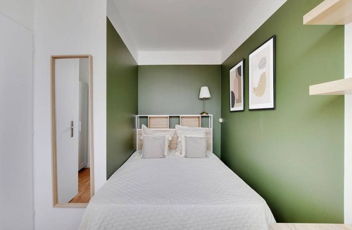 Le Kremlin-Bicetre Resort | 77 m² Private room ∙ 1 bedroom ∙ 5 guests