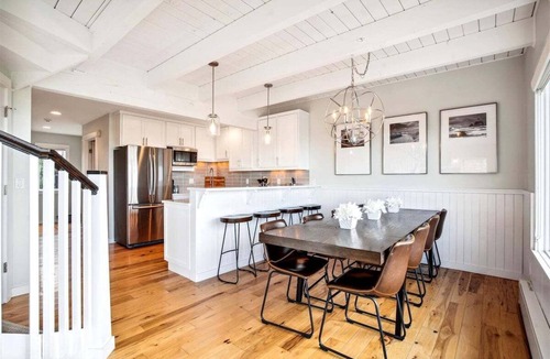 Downtown Cannon Beach House | 777 Ocean - Beachfront!