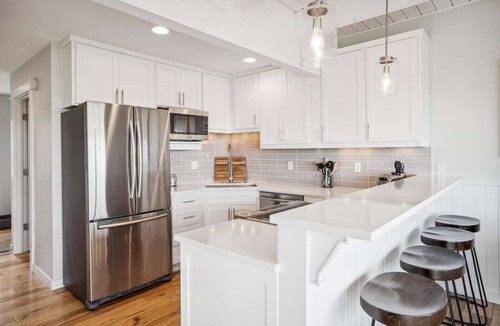 Downtown Cannon Beach House | 777 Ocean - Beachfront!