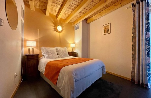 Polignac House | 78 m² House ∙ 2 bedrooms ∙ 4 guests