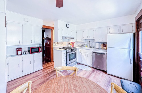 Norwich Apartment | 79-1 3br apartment