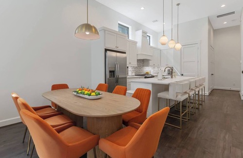 Montrose House | 7BR/7BA Luxury Houston Home w/Full Skyline View!