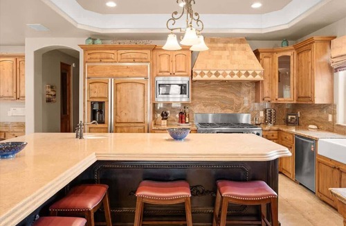 East Mesa Villa | 7BR estate: pool, spa, 360° city views