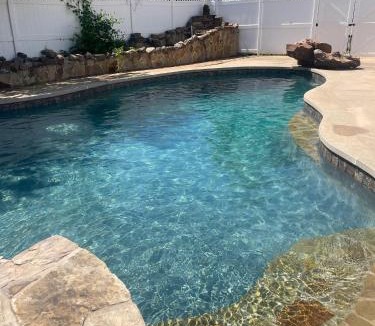 Warr Acres House | 7BR Lakehome For Relocation & Extended Stays #NH