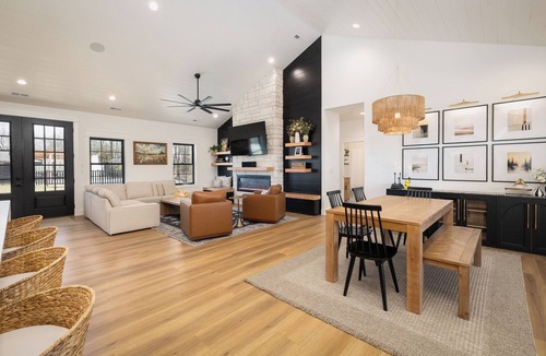 Ponce De Leon House | 7BR Private Heated Pool Gym King Bed 15min to SDC