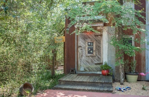 Wellborn Cabin | 7F Lodge - Mexico - Fiesta or Siesta w/Jacuzzi Tub and Breakfast