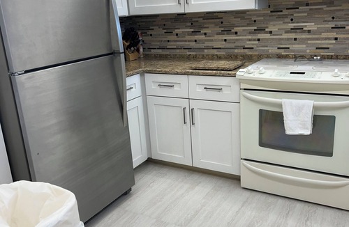 Daytona Beach Condo | 7th Floor End Unit - Right on the Beach