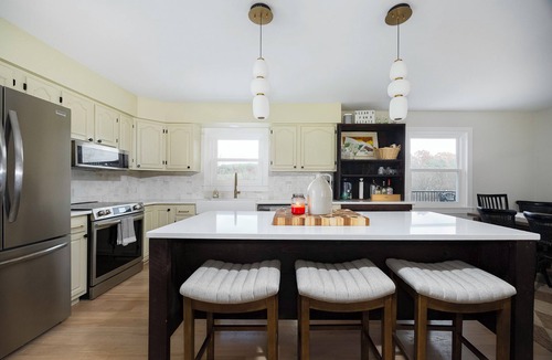 Old Chatham House | 8 Acre Estate w Hot Tub, Deck, Fire Pit & Views!
