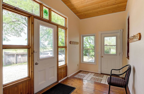 Ashfield-Colborne-Wawanosh Cottage | 8 bedroom Shamrock Beach Cottage