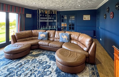 Dingwall Cottage | 8 bedroom accommodation in Dingwall