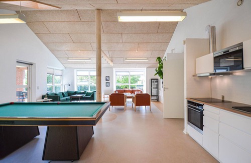Bønnerup Strand House | 8 bedroom awesome home in Glesborg