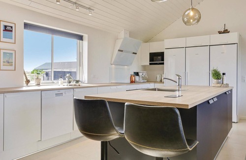 Thisted House | 8 bedroom awesome home in Thisted