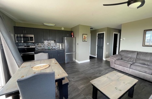 Borden-Carleton House | 8 bedroom beach house