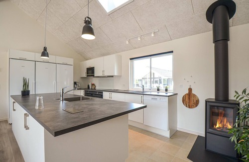 Grenaa House | 8 bedroom beautiful home in Grenaa