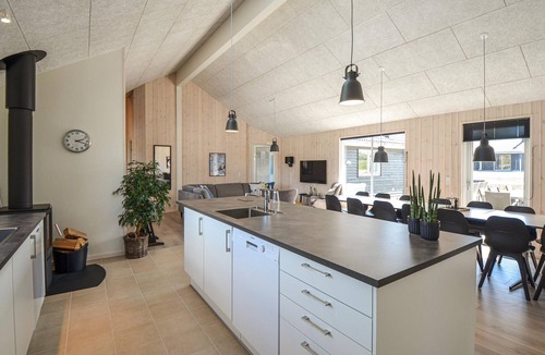 Grenaa House | 8 bedroom beautiful home in Grenaa