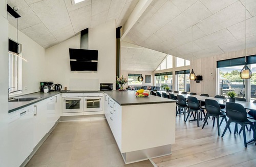 Houstrup House | 8 bedroom cozy home in Nørre Nebel