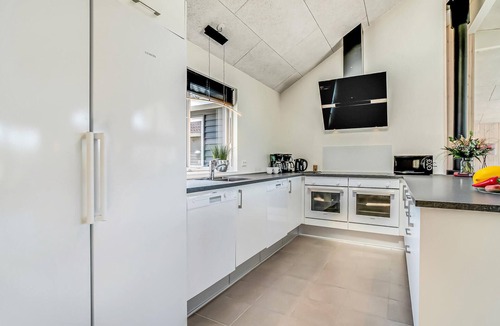 Houstrup House | 8 bedroom cozy home in Nørre Nebel